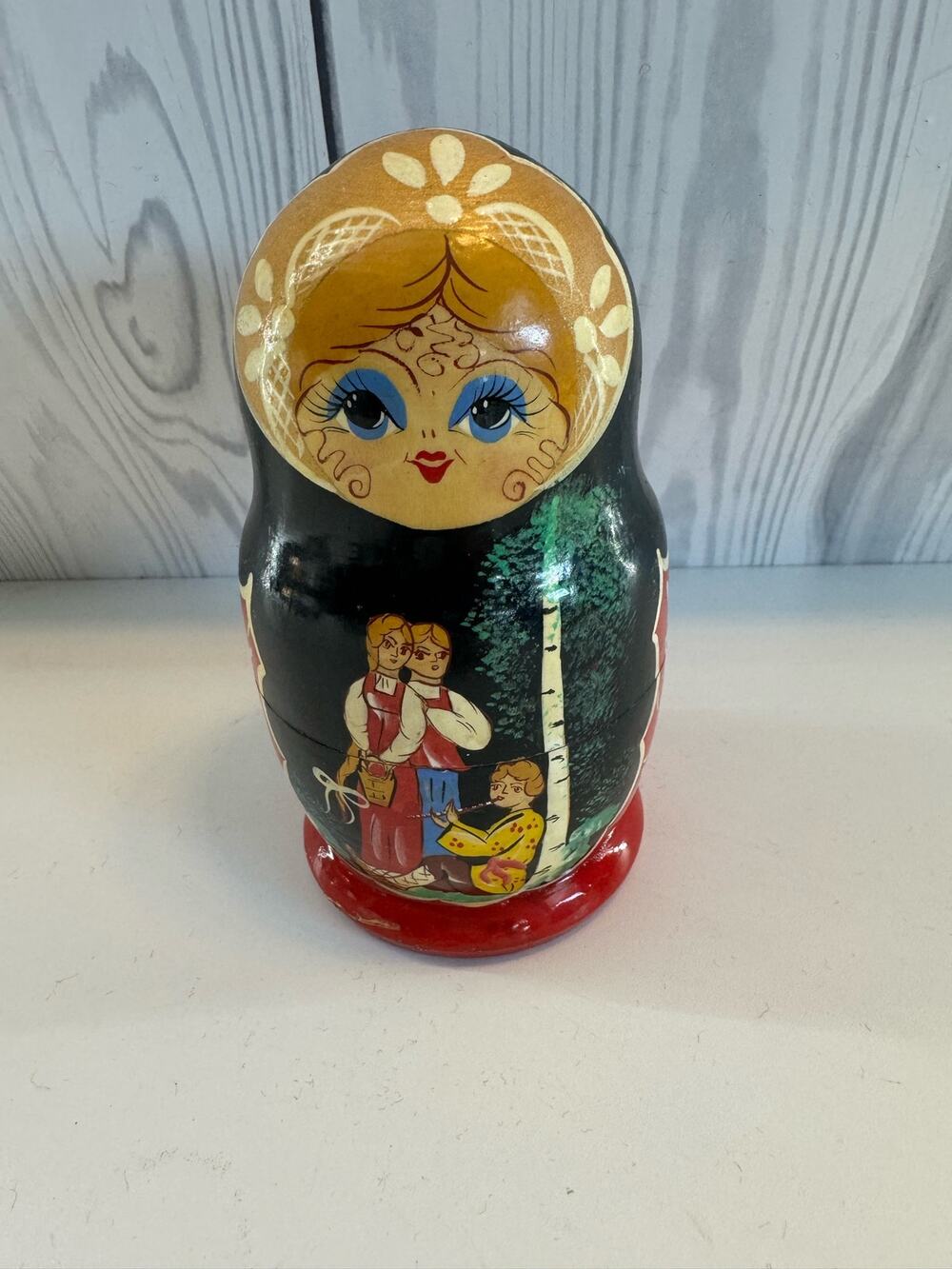 Vintage Russian Nesting Doll Traditional Babushka Handmade Set of 5